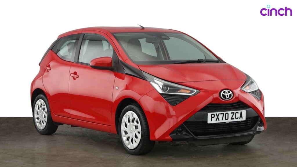 Toyota Aygo X Vvt-i X-trend Red #1