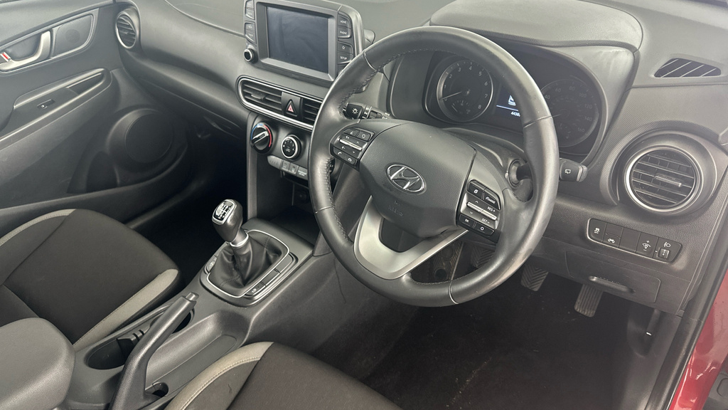 Hyundai Kona 1.0T Gdi Play Black #9