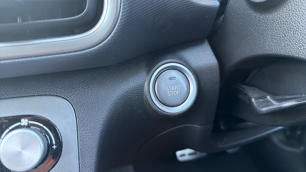 Hyundai Kona 64Kwh 204Ps Ultimate Vq Grey #40
