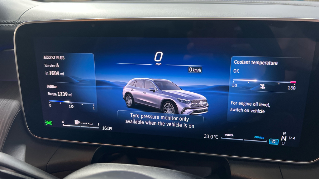 Mercedes-Benz GLC Class 300 4Matic Amg Line Prem Pan 9G-tronic 2026 Black #33