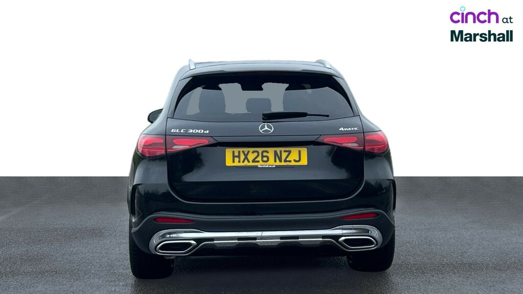 Mercedes-Benz GLC Class 300 4Matic Amg Line Prem Pan 9G-tronic 2026 Black #4