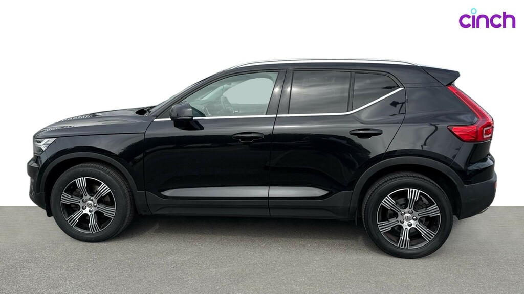 Volvo XC40 1.5 T3 Momentum Euro 6 Ss White #6