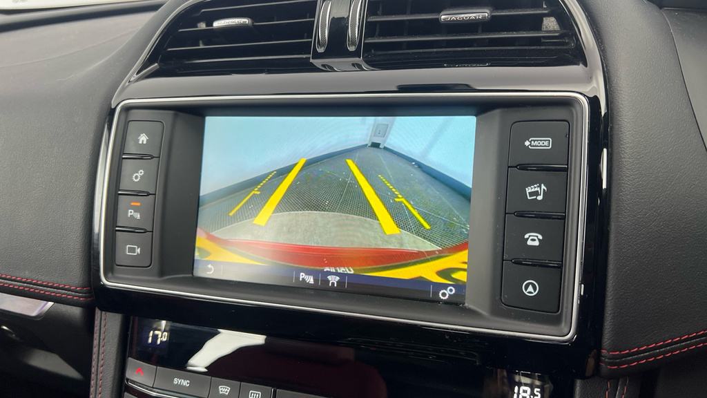 Jaguar F-Pace 2.0D R-sport Awd - Sunroof - 1 O Red #18