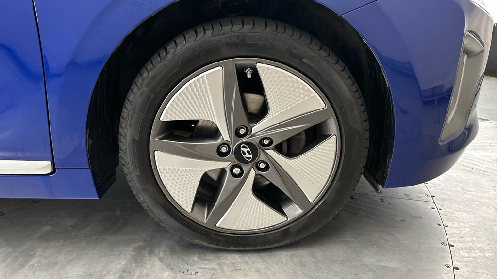 Hyundai Ioniq 38.3Kwh Premium Se Black #28