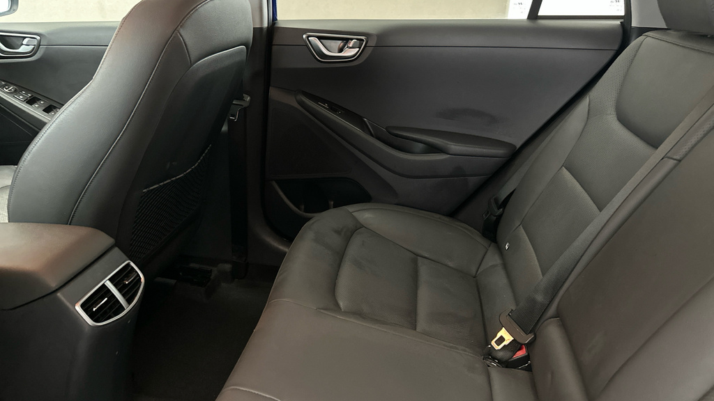 Hyundai Ioniq 38.3Kwh Premium Se Black #22