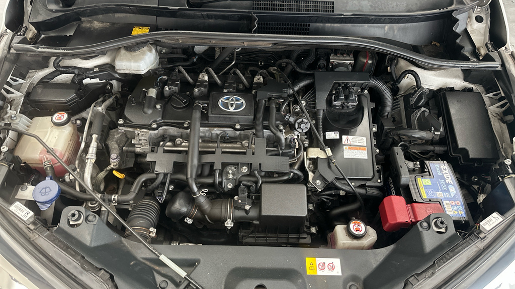 Toyota C-Hr 1.2 Vvt-i Dynamic Euro 6 Ss Silver #21