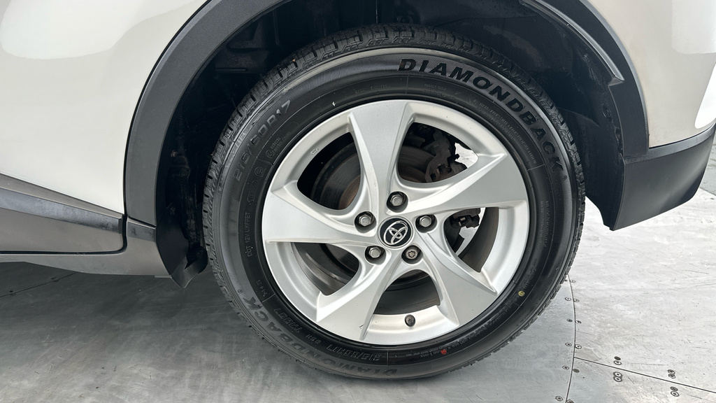 Toyota C-Hr 1.2 Vvt-i Dynamic Euro 6 Ss Silver #23