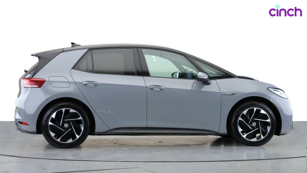 Volkswagen ID.3 Pro 58Kwh Family Hatchback 145 Blue #2