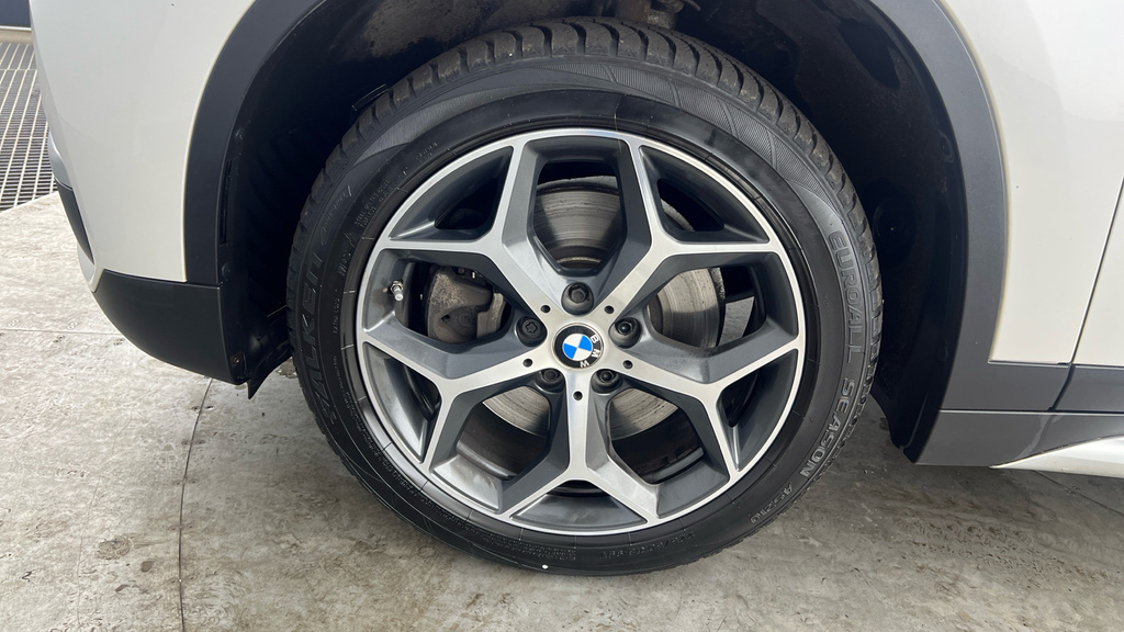 BMW X1 2.0 20I Sport Xdrive Euro 6 Ss Silver #28