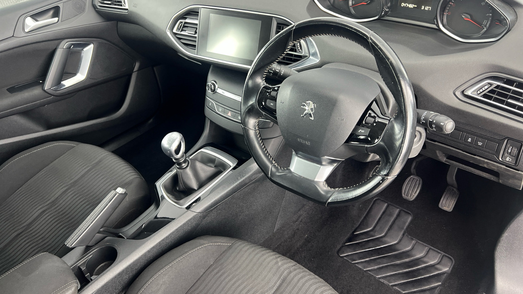 Peugeot 308 1.6 Bluehdi 120 Gt Line 2017 Blue #9