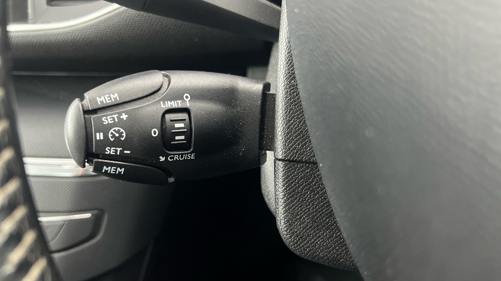 Peugeot 308 1.6 Bluehdi 120 Gt Line 2017 Blue #11