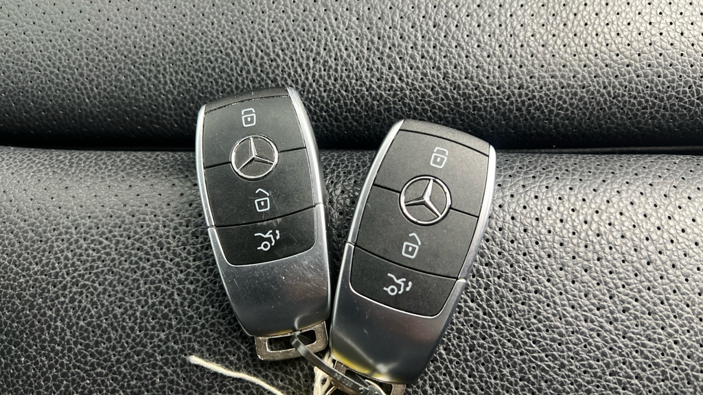 Mercedes-Benz EQC Eqc 400 4Matic Sport 403 Bhp Grey #10