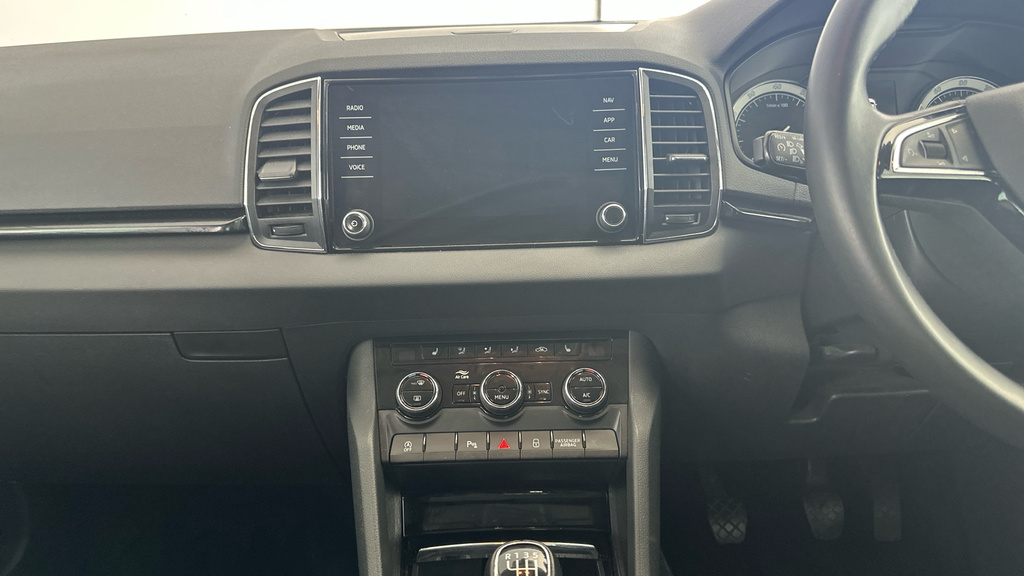 Skoda Karoq 1.6 Tdi Se L Estate Grey #23