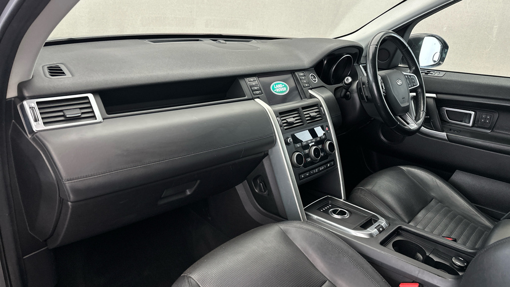 Land Rover Discovery Sport Td4 Hse Black Brown #12