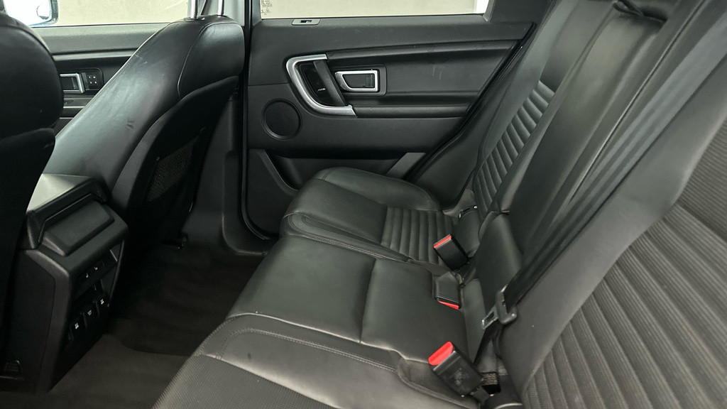 Land Rover Discovery Sport Td4 Hse Black Brown #20
