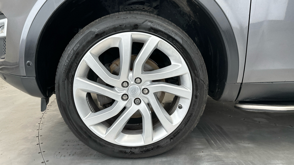 Land Rover Discovery Sport Td4 Hse Black Brown #23