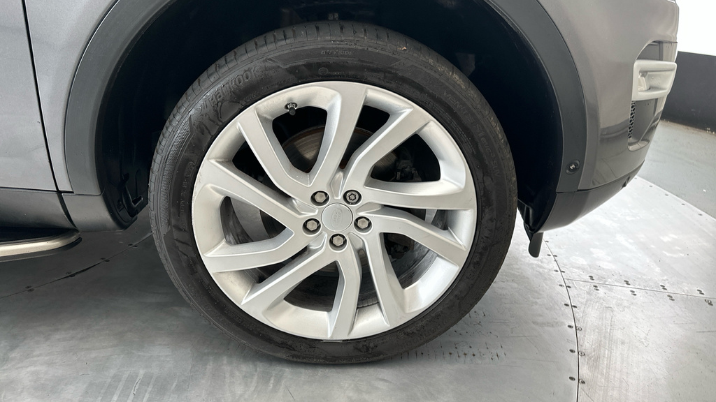 Land Rover Discovery Sport Td4 Hse Black Brown #26