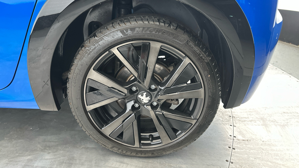 Peugeot e-208 50Kwh Gt Hatchback 7.4Kw Charge Grey #25