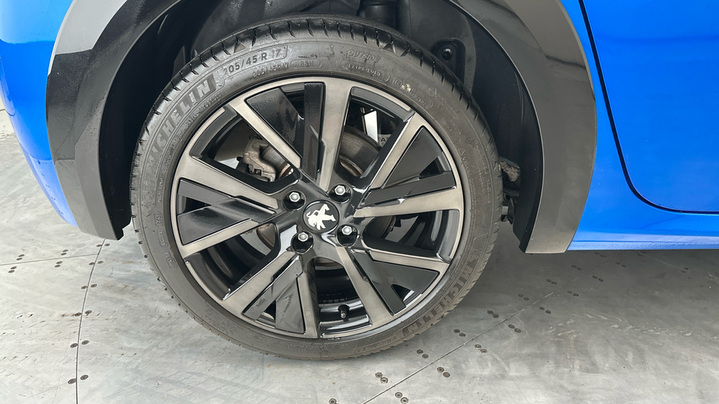 Peugeot e-208 50Kwh Gt Hatchback 7.4Kw Charge Grey #26