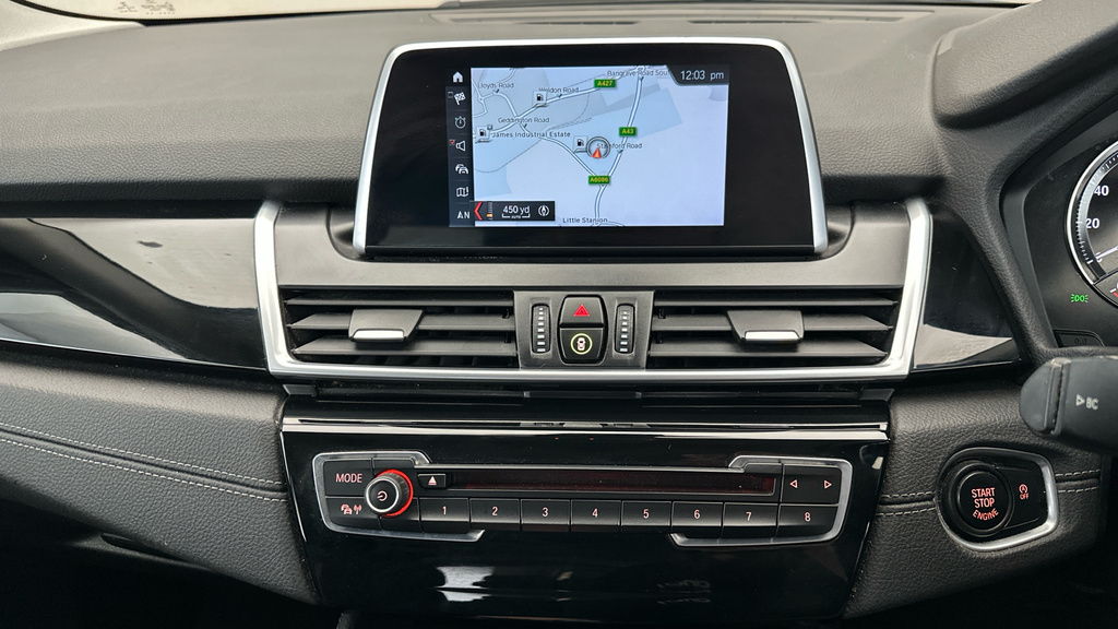 BMW 2 Series Active Tourer Active Tourer 1.5 225Xe 7.6Kwh Sport 4Wd Euro White #13