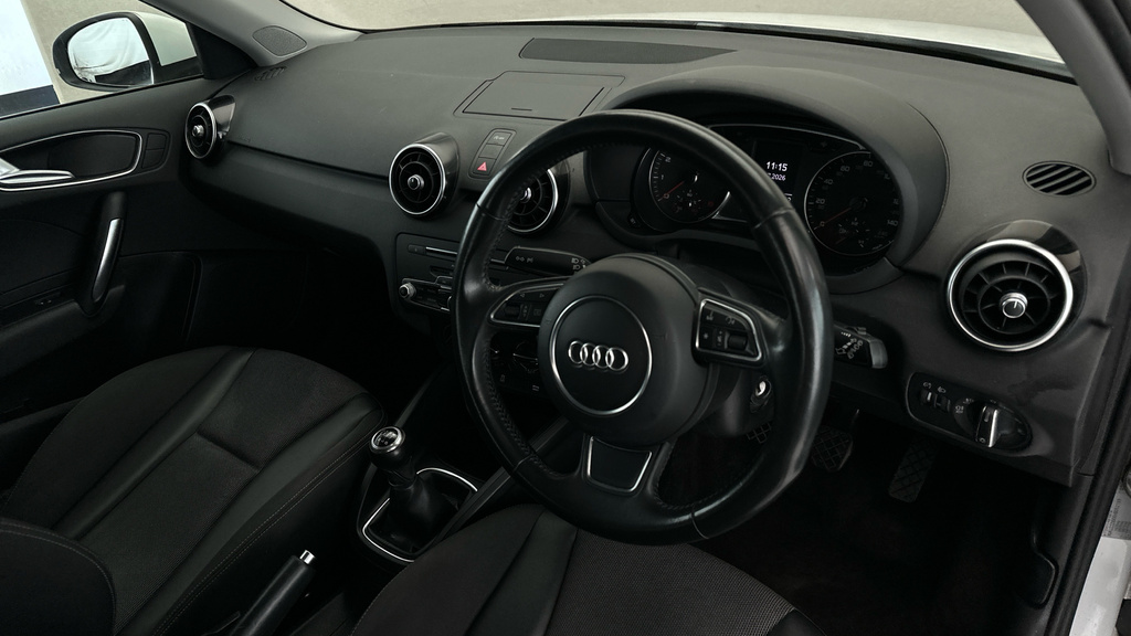 Audi A1 1.0 Tfsi 95 Sport Comfort Pack Contrast Roof White #10