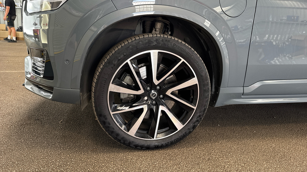 Volvo XC90 B5 Plus, Awd Mild Hybrid, Dark, 7 Seats T Black #17