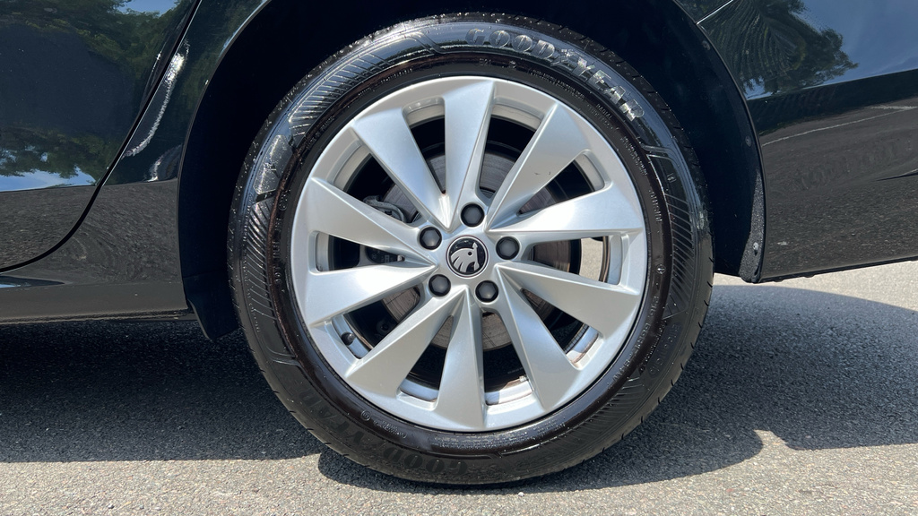 Skoda Superb Estate Se L 1.5 Tsi Iv 204 Ps Dsg Blue #24