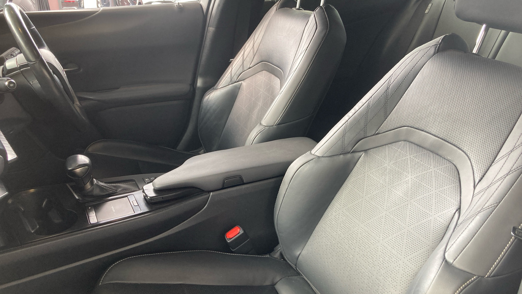 Lexus UX 250H 2.0 F-sport Cvt Premium Driver Assist Blue #21