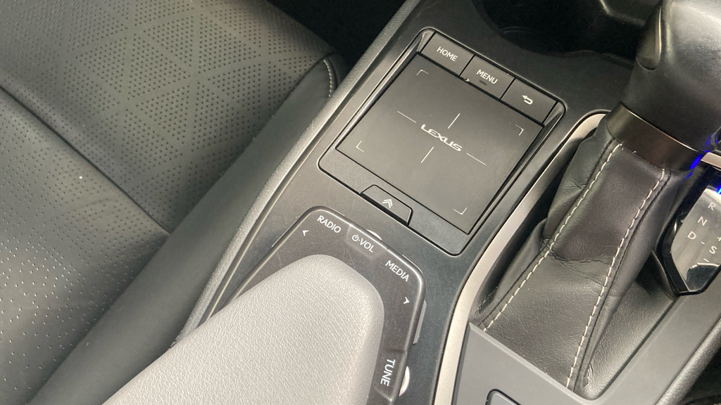 Lexus UX 250H 2.0 F-sport Cvt Premium Driver Assist Blue #35