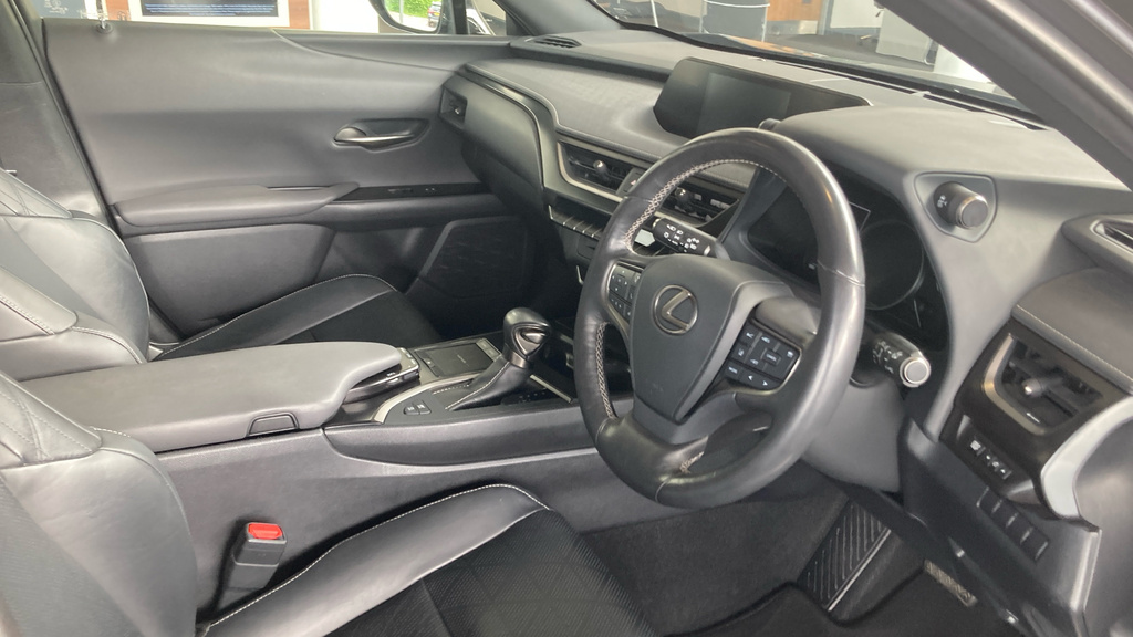 Lexus UX 250H 2.0 F-sport Cvt Premium Driver Assist Blue #9