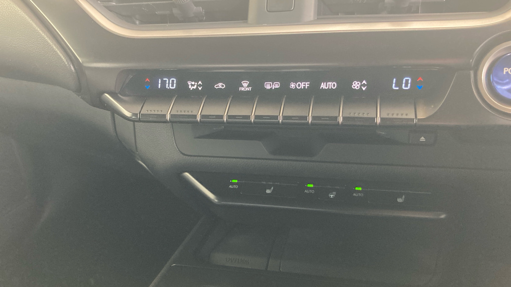Lexus UX 250H 2.0 F-sport Cvt Premium Driver Assist Blue #36