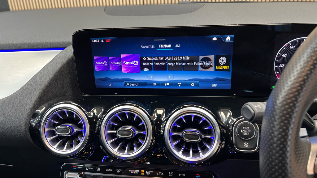 Mercedes-Benz GLA Class 1.3 Gla180 Mhev Sport Edition Suv Hybri Grey #14
