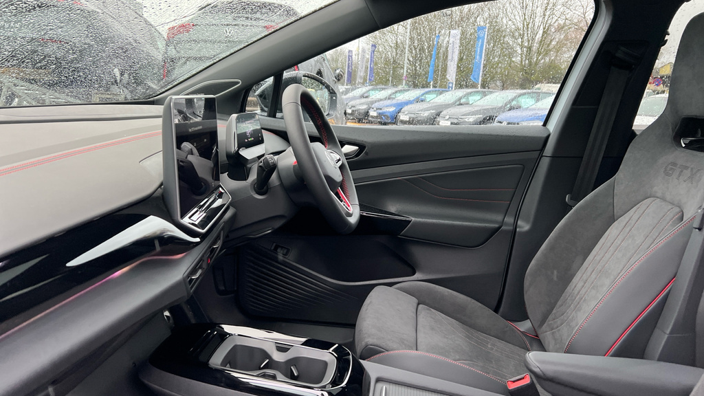 Volkswagen ID.5 Pure 52Kwh Match Suv 170 Ps Grey #35