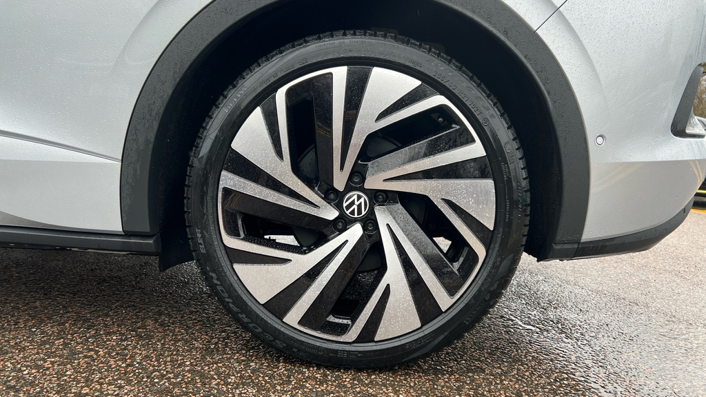 Volkswagen ID.5 Pure 52Kwh Match Suv 170 Ps Grey #22
