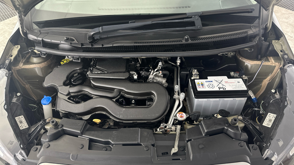 Peugeot 108 1.0 Allure Euro 6 Ss #23