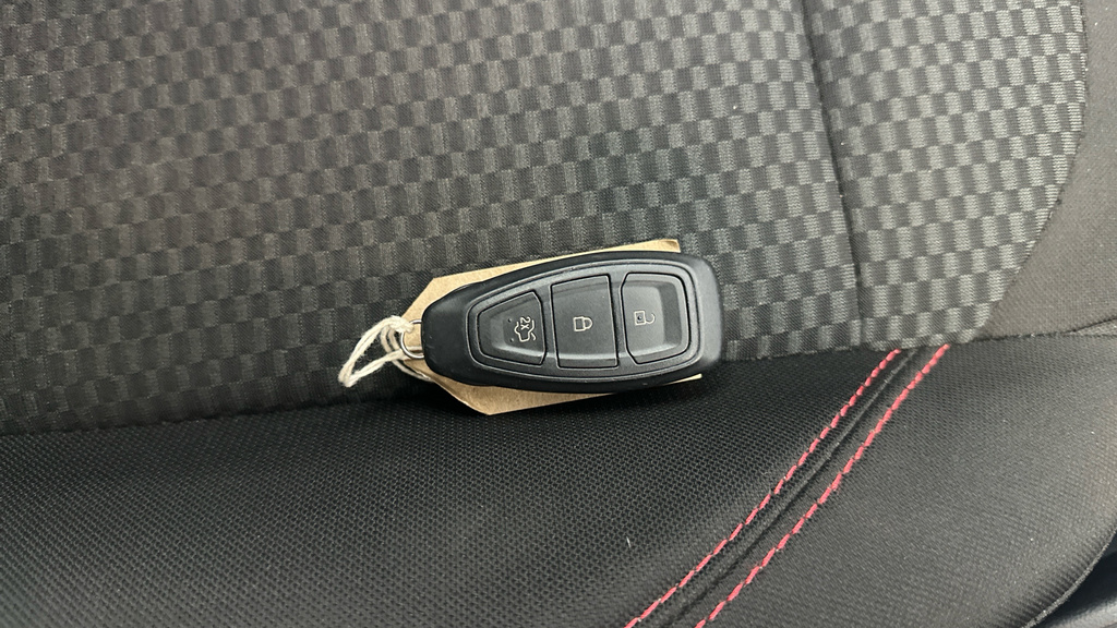 Ford Puma 1.0T Ecoboost Titanium Suv Euro Silver #31