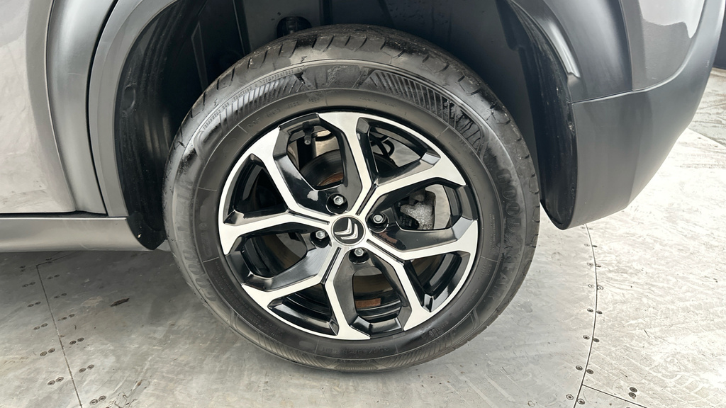 Citroen C3 Aircross 1.2 Puretech 110 Shine Plus Red #22