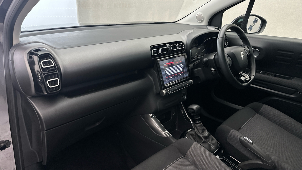 Citroen C3 Aircross 1.2 Puretech 110 Shine Plus Red #10