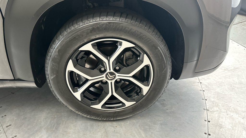 Citroen C3 Aircross 1.2 Puretech 110 Shine Plus Red #24