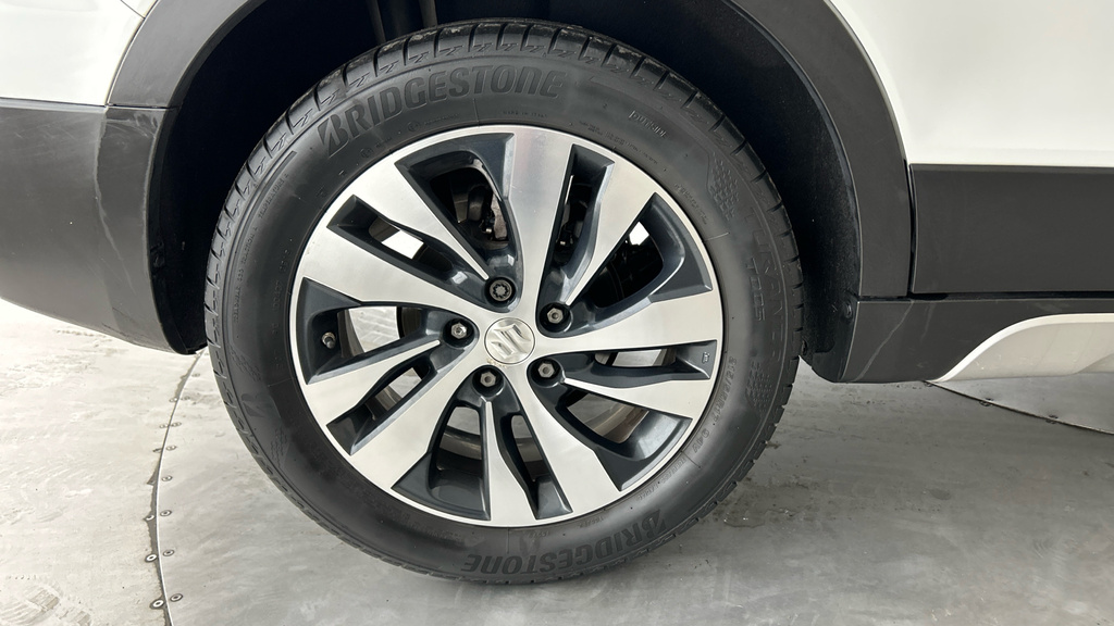Suzuki SX4 S Cross 1.4 Boosterjet Sz5 Allgrip White #26