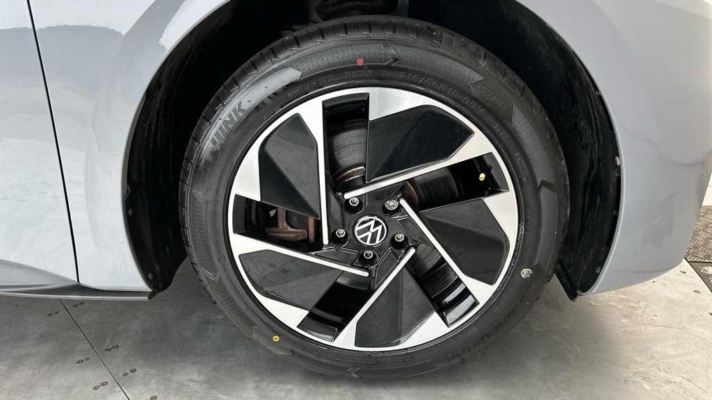 Volkswagen ID.3 107Kw Family Pro 58Kwh Grey #27