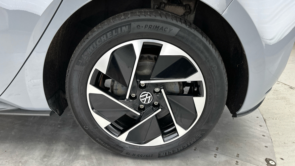 Volkswagen ID.3 107Kw Family Pro 58Kwh Grey #25