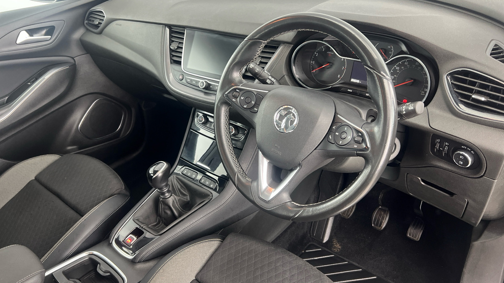 Vauxhall Grandland X 1.2 Se Turbo Ss 2019 19 Red #9