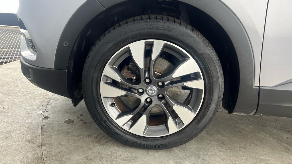 Vauxhall Grandland X 1.2 Se Turbo Ss 2019 19 Red #25