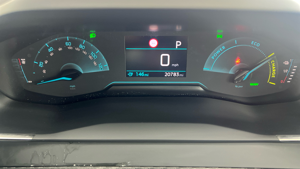 Peugeot e-2008 50Kwh Allure Premium 7Kw Charger Grey #24