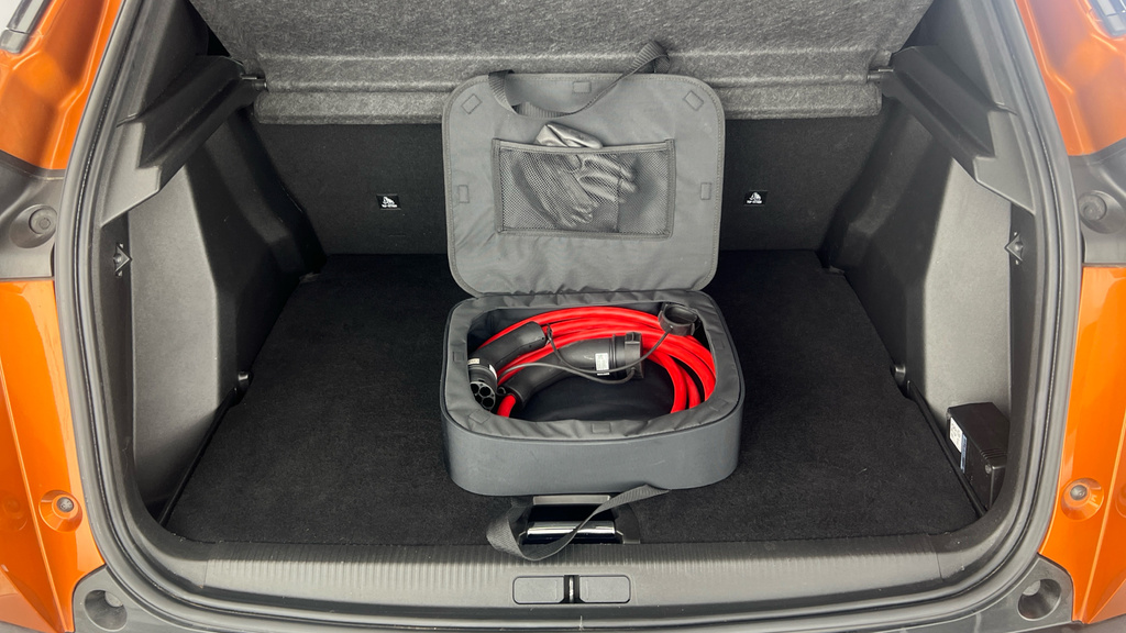 Peugeot e-2008 50Kwh Allure Premium 7Kw Charger Grey #26