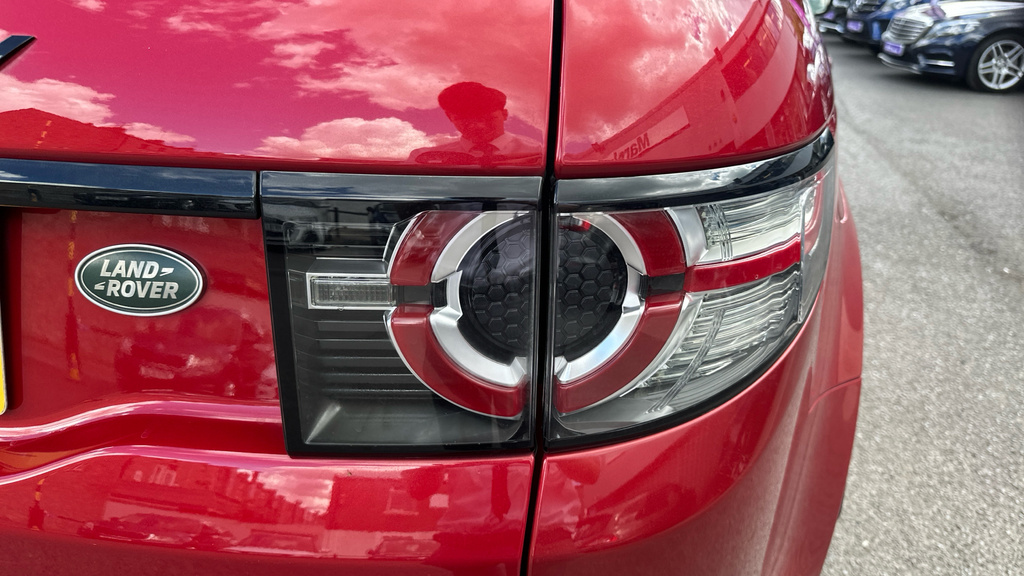 Land Rover Discovery Sport Td4 Hse Black #40