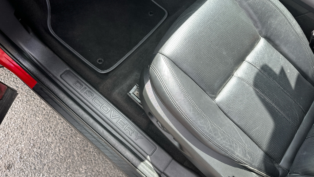 Land Rover Discovery Sport Td4 Hse Black #39