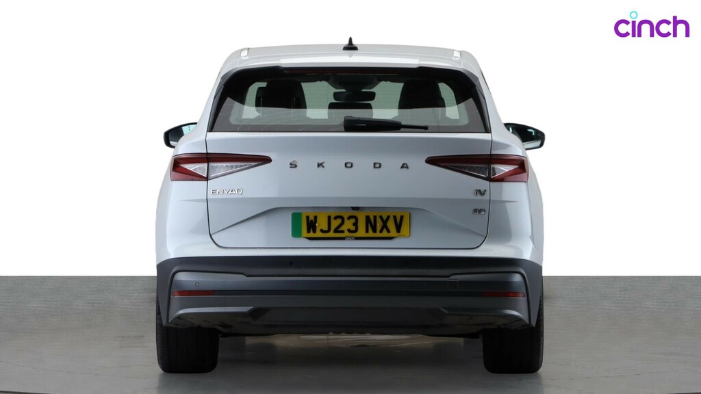 Skoda ENYAQ 150Kw 80 Loft 82Kwh Black #6