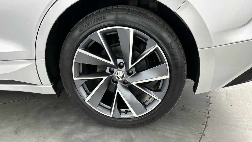 Skoda ENYAQ 210Kw 85 Edition 82Kwh Blue #24